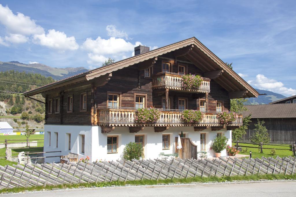 Neuhaushof Apartment Hollersbach im Pinzgau Bagian luar foto